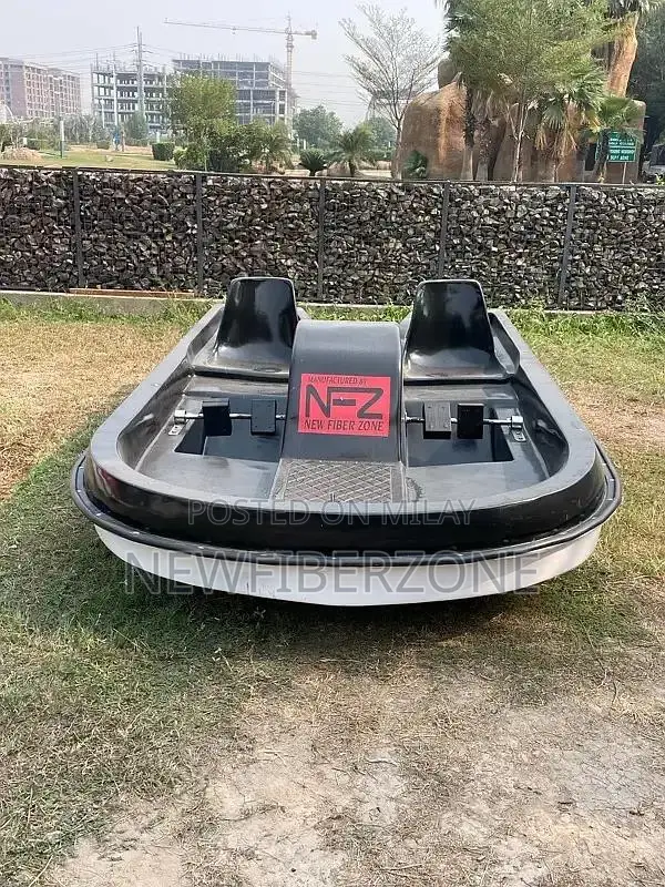 Fiberglass Pedal Boat - Innovative Watercraft Design for Leisure
