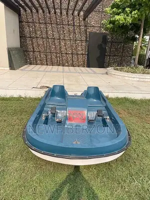Fiberglass Pedal Boat - Innovative Watercraft Design for Leisure
