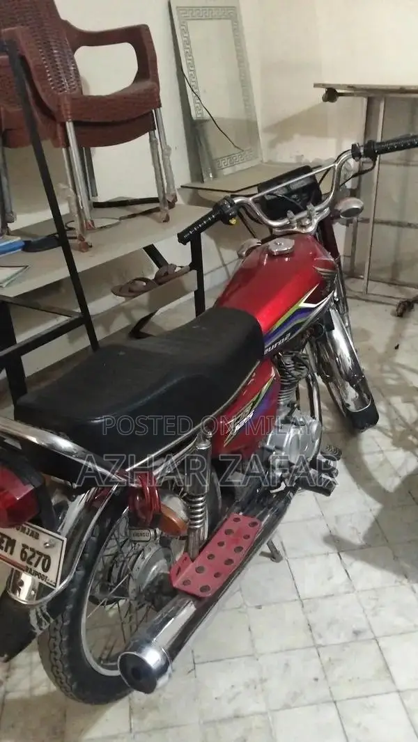 Honda 125cc Motorcycle - Reliable Single Cylinder Bike