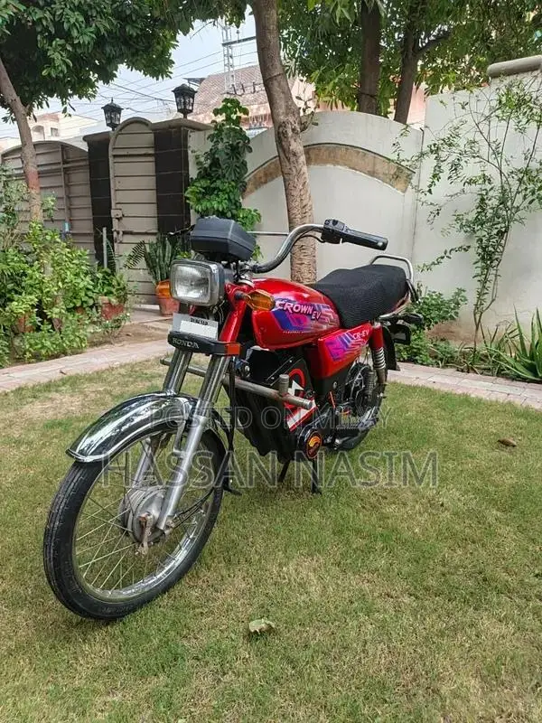 Crown Electric Vehicle - Compact City EV