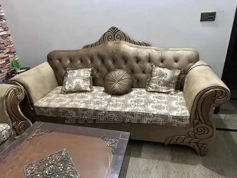 Five-Seater Living Room Sofa Set with Center Table