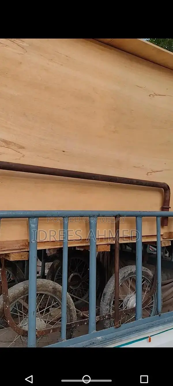 Food Cart Thyla: Portable Commercial Mobile Food Vending Station