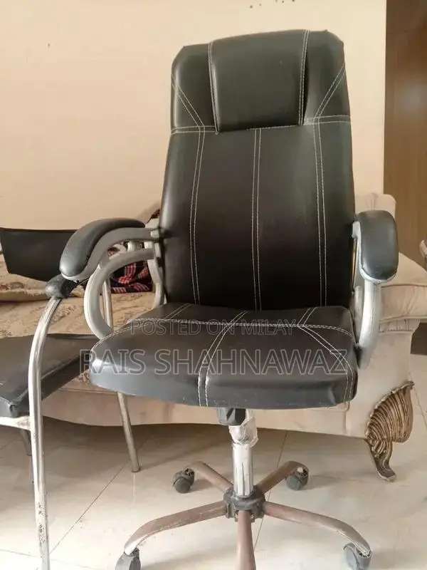 Used Chairs Set of 4 - Versatile Home or Office Seating