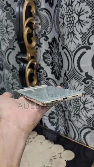 Google Pixel 7 Pro Smartphone - Premium Android Device