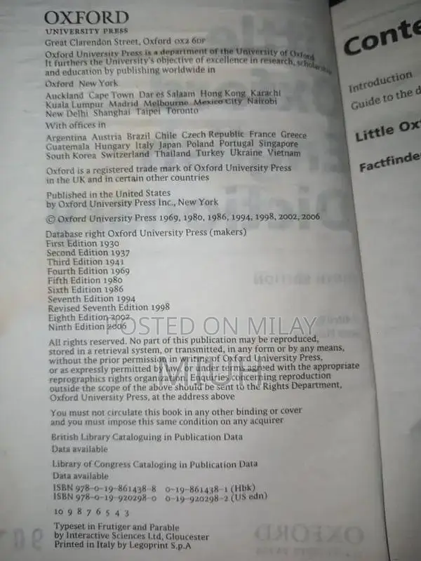 Little Oxford English Dictionary Compact Reference Book