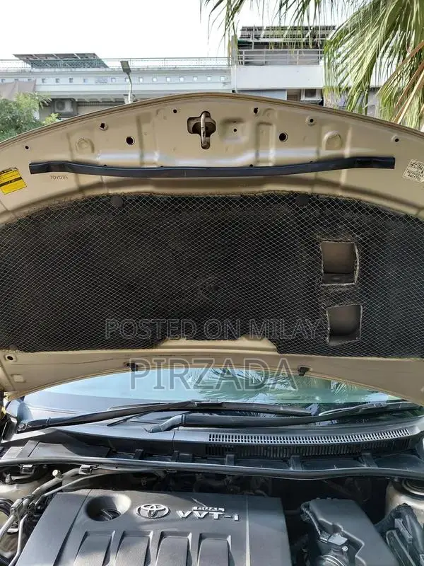 Toyota Corolla Altis SR Sedan - Reliable Family Car