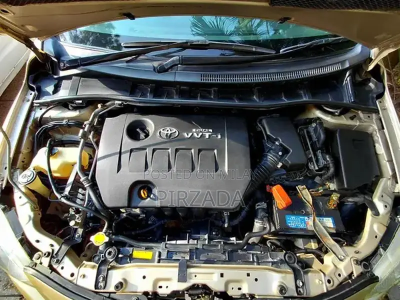 Toyota Corolla Altis SR Sedan - Reliable Family Car