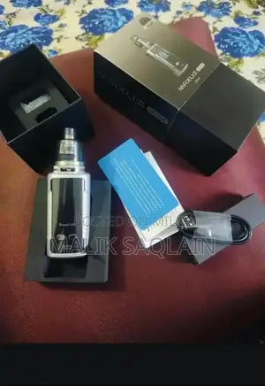 Photo - Freemax Maxus Pro Vaping Device - Red Color