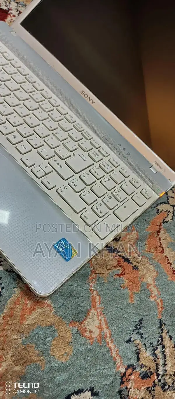 Sony Laptop with Wide Screen and High Performance