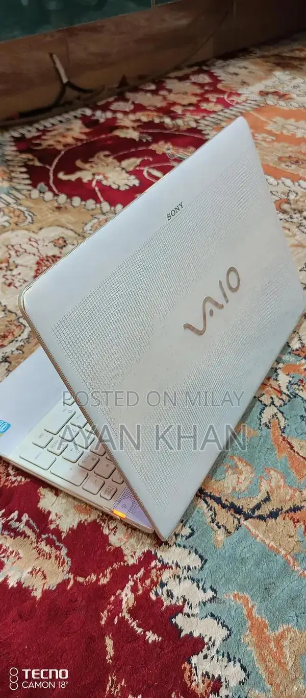 Sony Laptop with Wide Screen and High Performance