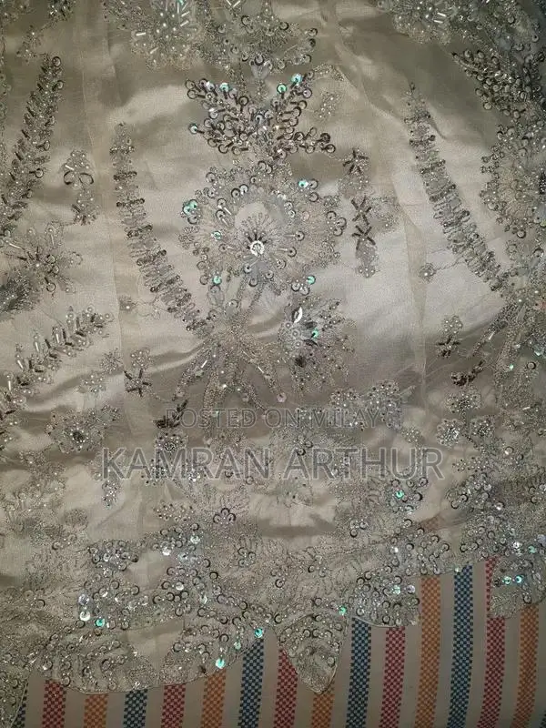 Lightweight Frock with Versatile Design