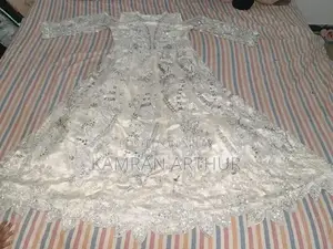 Lightweight Frock with Versatile Design