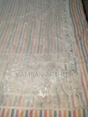 Lightweight Frock with Versatile Design