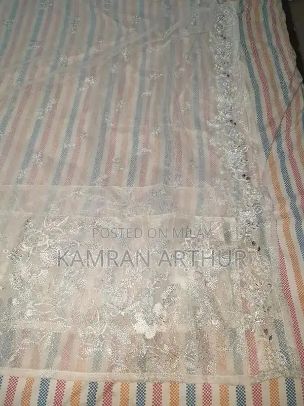 Lightweight Frock with Versatile Design