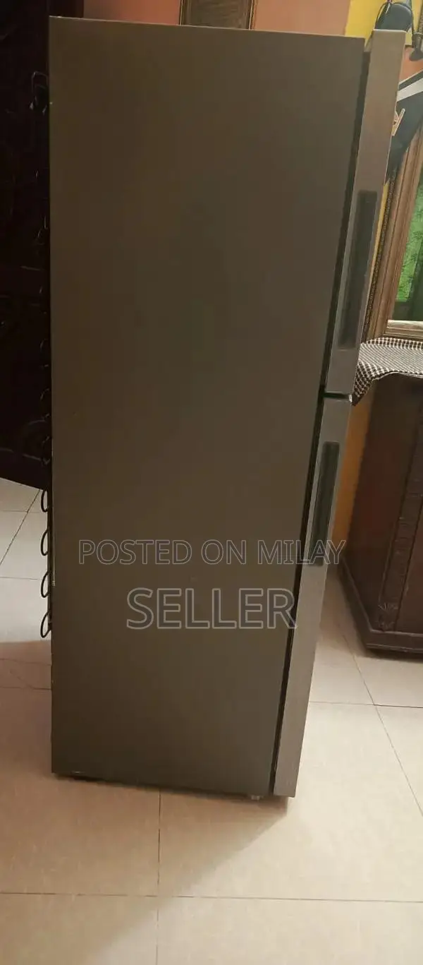 High-Quality Refrigerator - Nearly New Condition