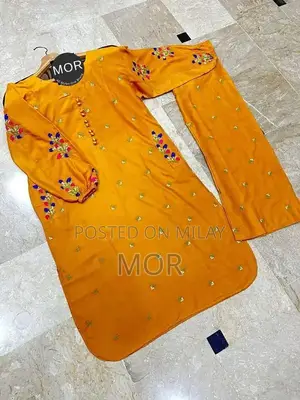 Embroidered Linen Kurti with Front Stitch Buttons and Pockets