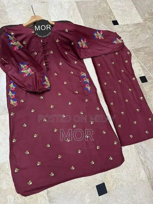 Embroidered Linen Kurti with Front Stitch Buttons and Pockets