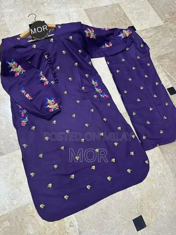 Embroidered Linen Kurti with Front Stitch Buttons and Pockets