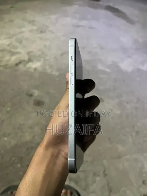 Ice Blue Smartphone 128GB High Health Full Kit