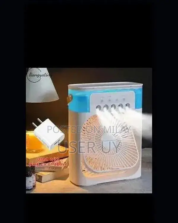 Air Cooling Fan with Built-in Humidifier and Multiple Functions