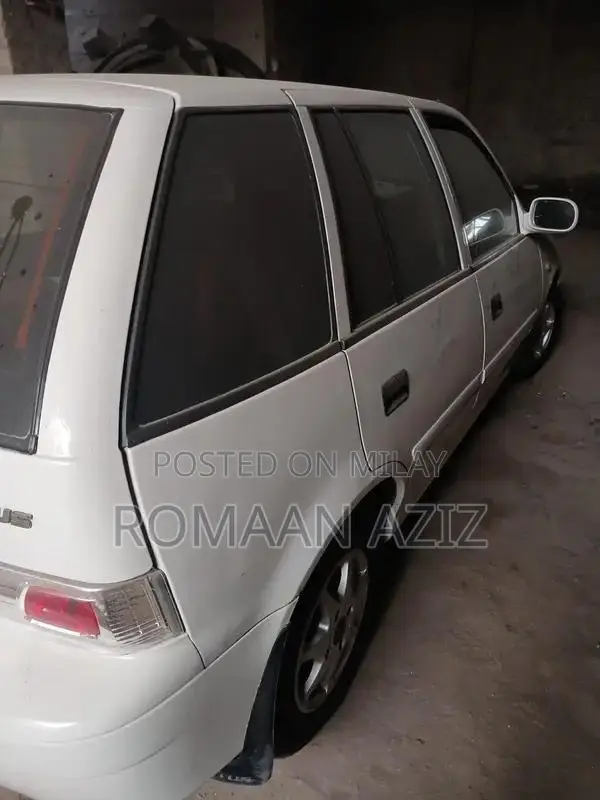 Suzuki Cultus VXR 2017 Compact Sedan