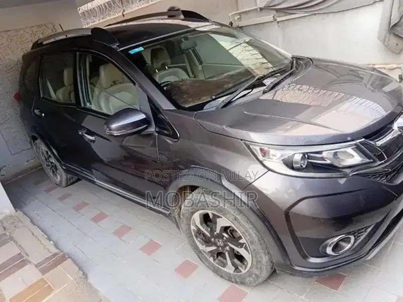 Honda BR-V S Package Full Option SUV
