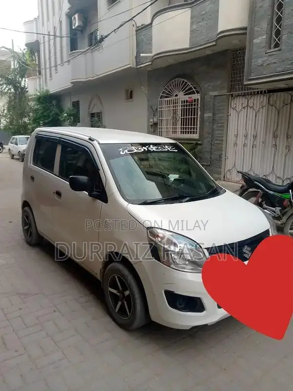 Suzuki Wagon R VXR Compact Hatchback Low Mileage