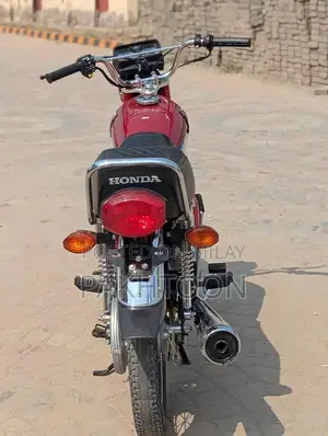 Honda CG 125 Motorcycle - Full Restoration with Original Parts