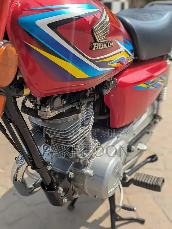 Honda CG 125 Motorcycle - Full Restoration with Original Parts