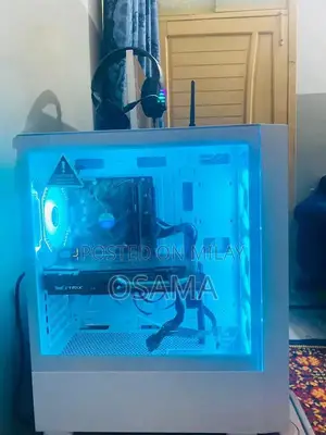 Photo - Gaming Desktop PC with NVIDIA GTX 970 Graphics