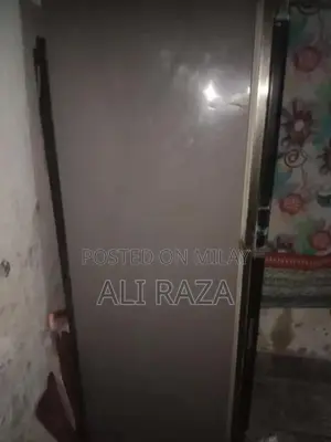 Full Size Refrigerator - Spacious Kitchen Cooling Solution