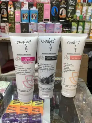 Charies Whitening Facial Cleanser for Skin Care