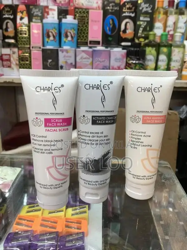 Charies Whitening Facial Cleanser for Skin Care