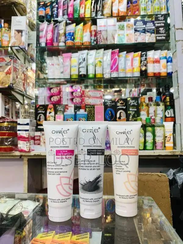 Charies Whitening Facial Cleanser for Skin Care