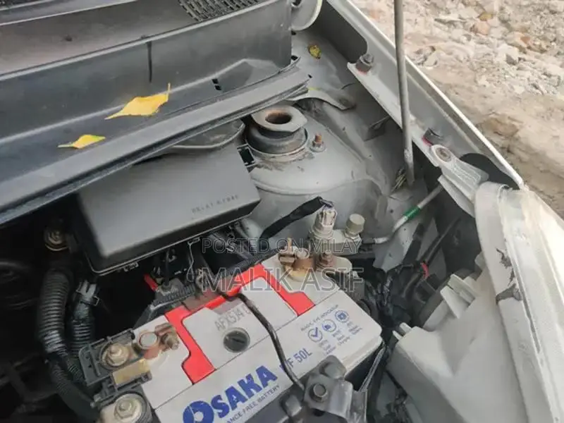 Lush Finder Vehicle - Versatile Transportation Solution