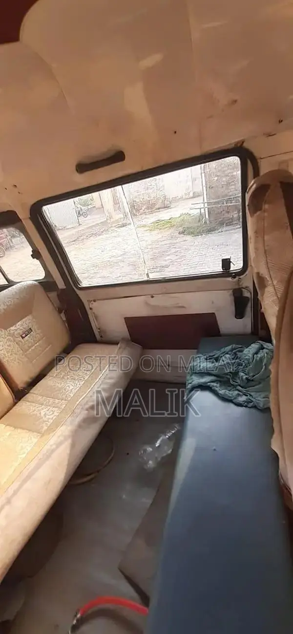 Suzuki Bolan - Family-Friendly Compact Sedan