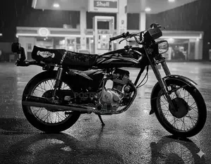 Photo - Honda Motorcycle in Excellent New Condition