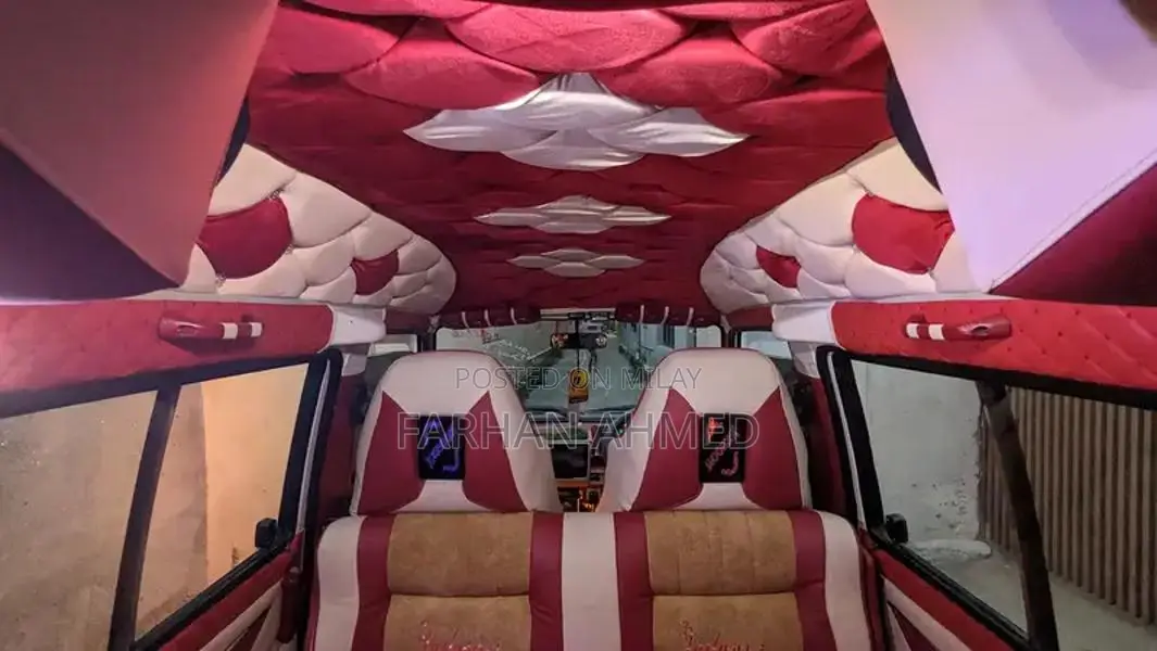 Suzuki Bolan 2012 CNG-Powered Compact Van