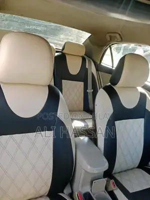 Photo - Toyota Corolla GLI Sedan Compact Car