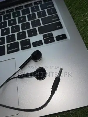 Photo - Premium Motorola Wired Handsfree Headset with Enhanced Microphone