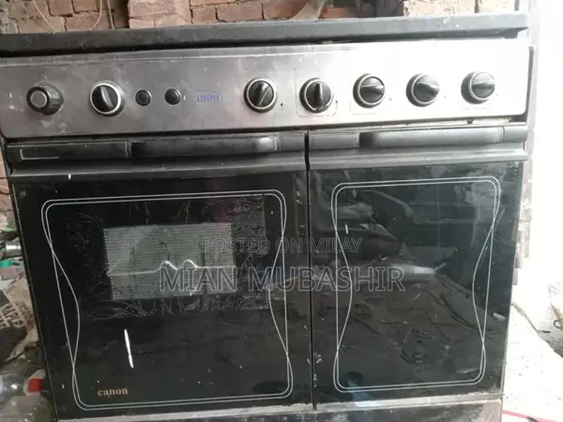 Canon 5-Burner Cooking Range Microwave Oven