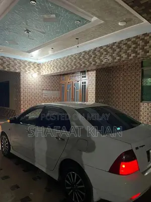 Good Condition Vehicle with Versatile Features