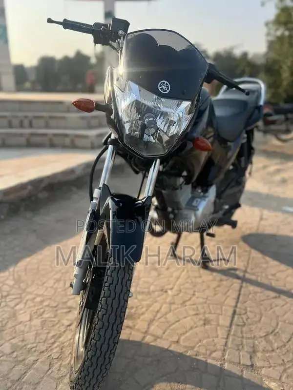 Like-New Motorcycle: Excellent Single-Owner Condition