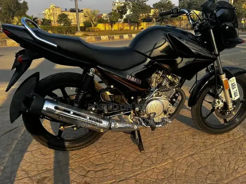 Like-New Motorcycle: Excellent Single-Owner Condition