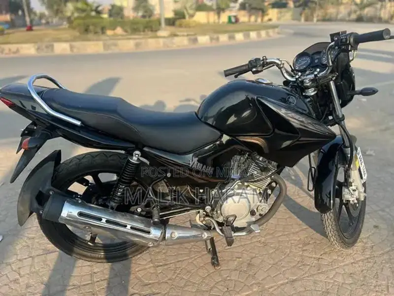 Like-New Motorcycle: Excellent Single-Owner Condition
