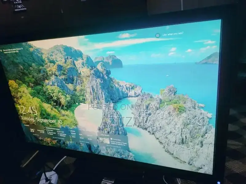 24-Inch Computer Monitor Full Setup with Keyboard and Mouse