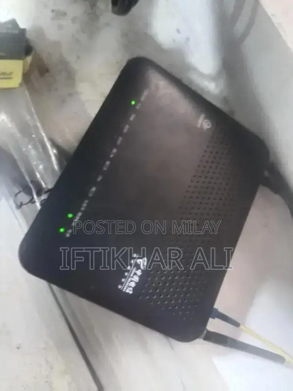 Huawei WiFi Fiber Modem Network Device