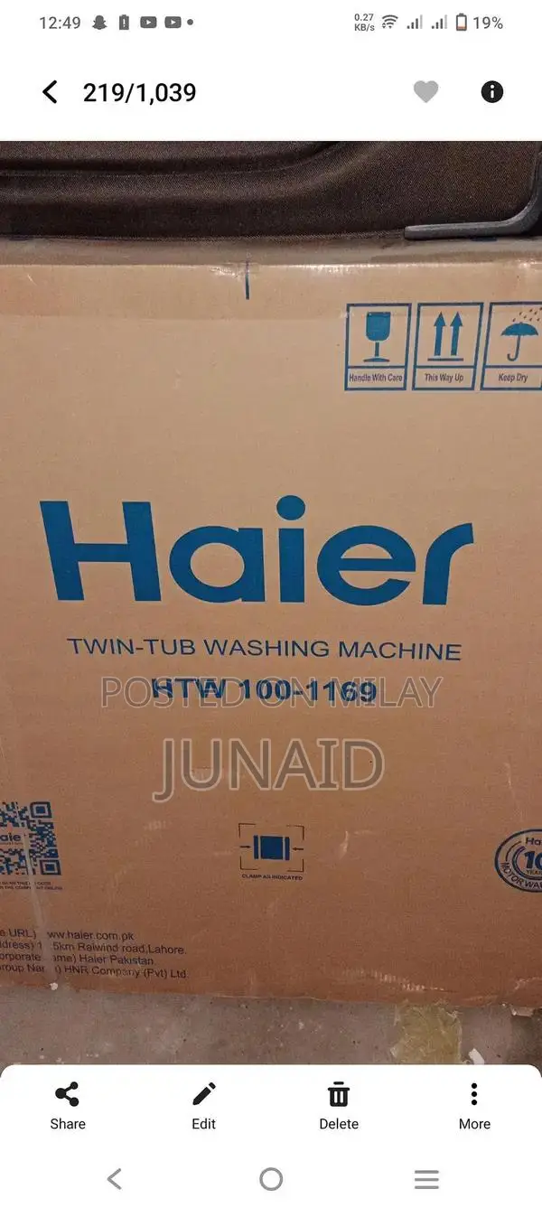 Boxed Humidifier in Pristine Condition with Complete Packaging