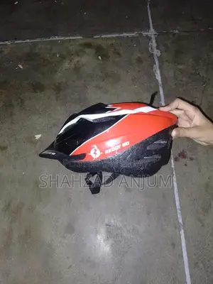 Lightweight Bicycle Safety Helmet for Cycling Enthusiasts