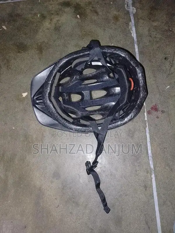 Lightweight Bicycle Safety Helmet for Cycling Enthusiasts